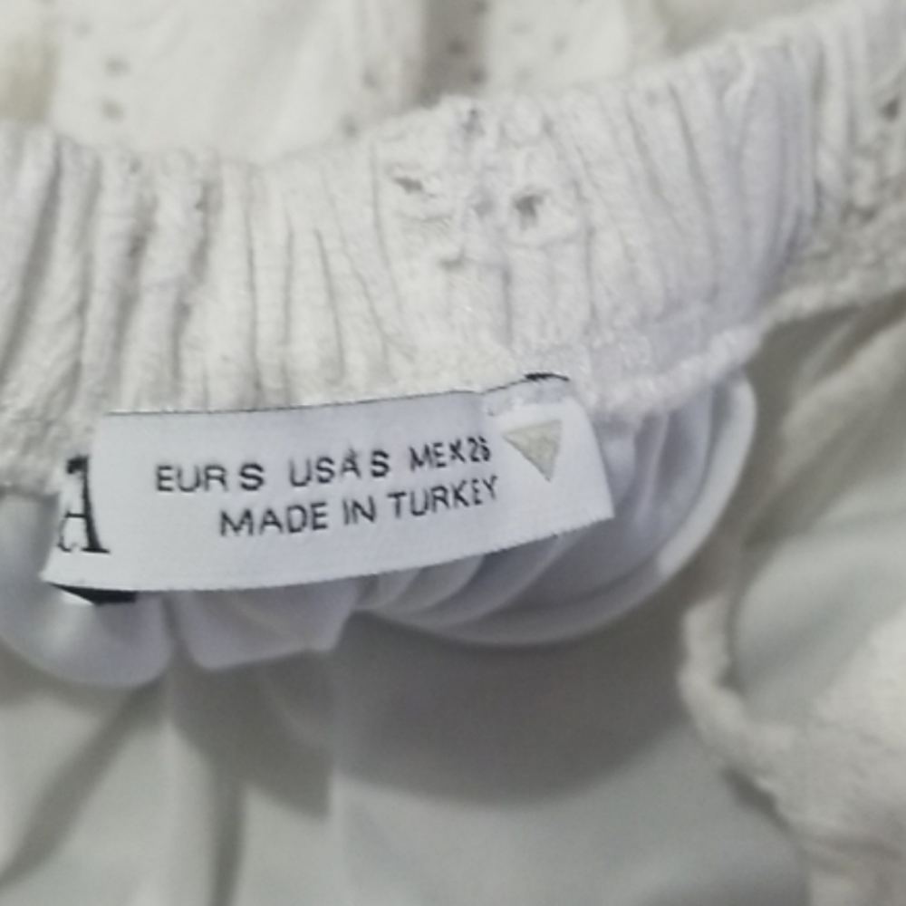 SOLD• Zara White Eyelet Maxi A-line Dress Small - Picture 5 of 6